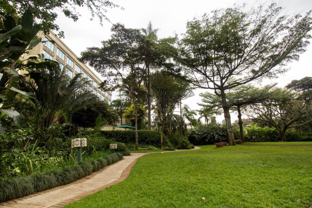 Nairobi Serena Hotel Esterno foto